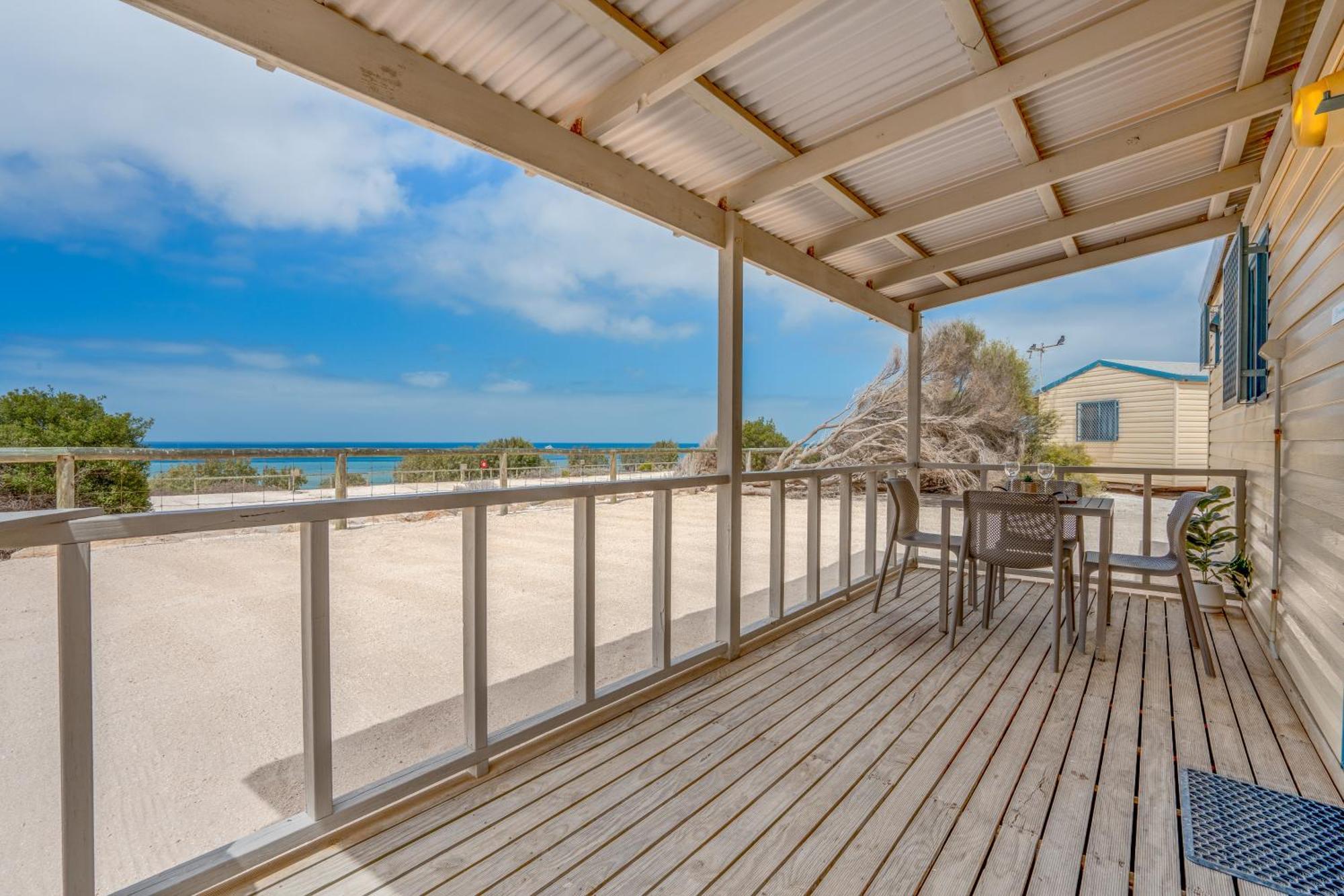 Tasman Holiday Parks - Denham Seaside Bagian luar foto